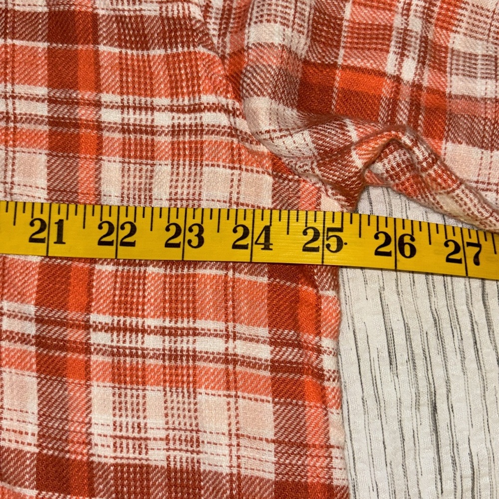 NWT American Eagle Cropped Plaid Flannel Button Down Shirt - Picture 10 of 12